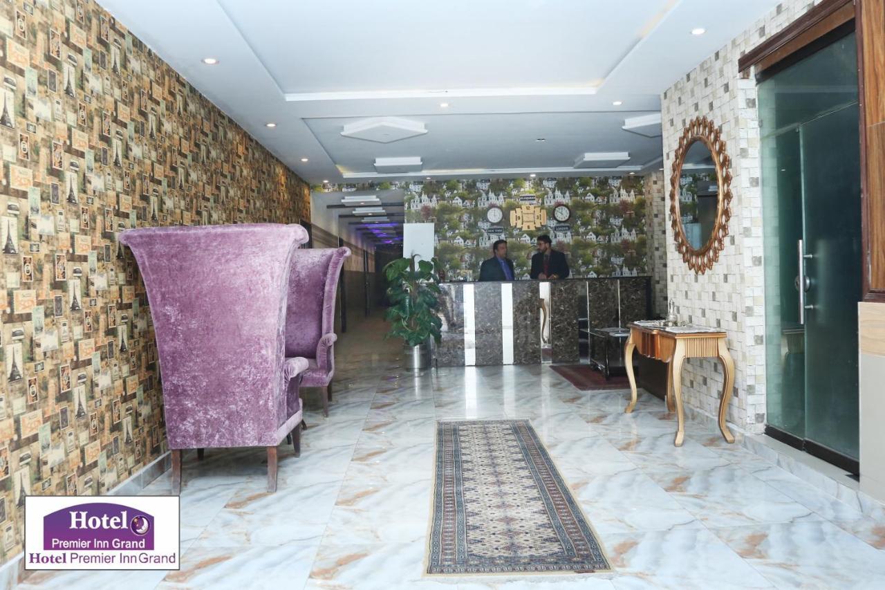 Hotel Premier Inn Johar Town Lahore Exterior foto