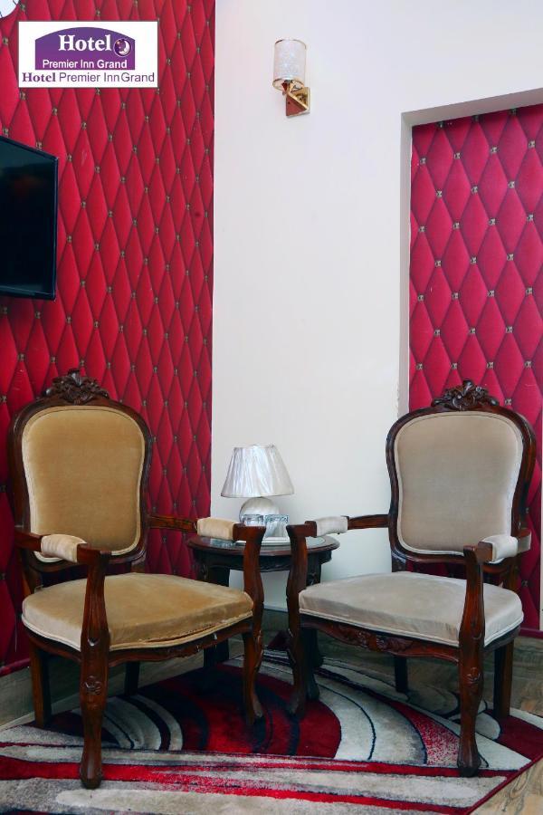 Hotel Premier Inn Johar Town Lahore Exterior foto