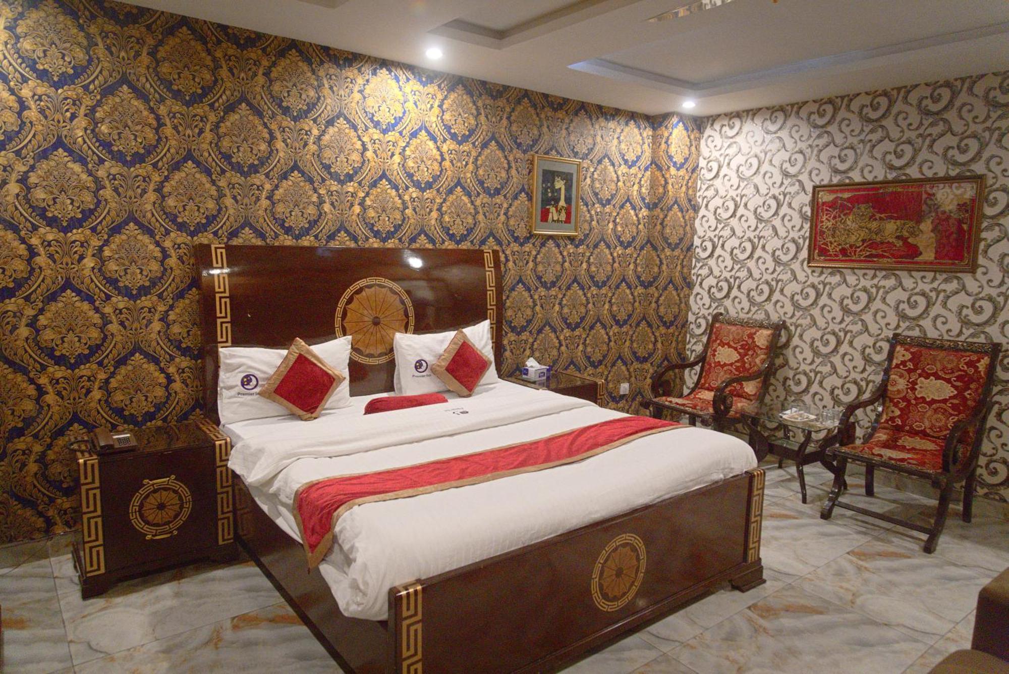 Hotel Premier Inn Johar Town Lahore Exterior foto
