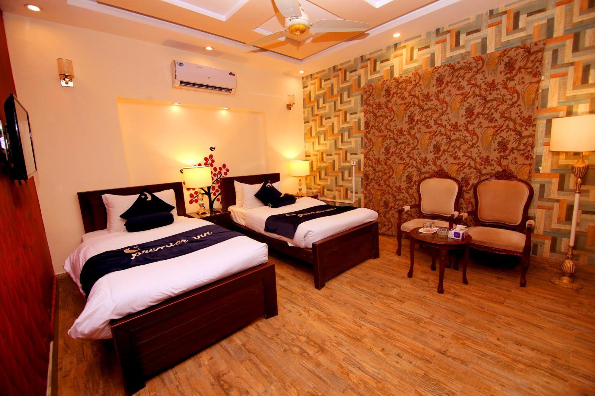 Hotel Premier Inn Johar Town Lahore Exterior foto